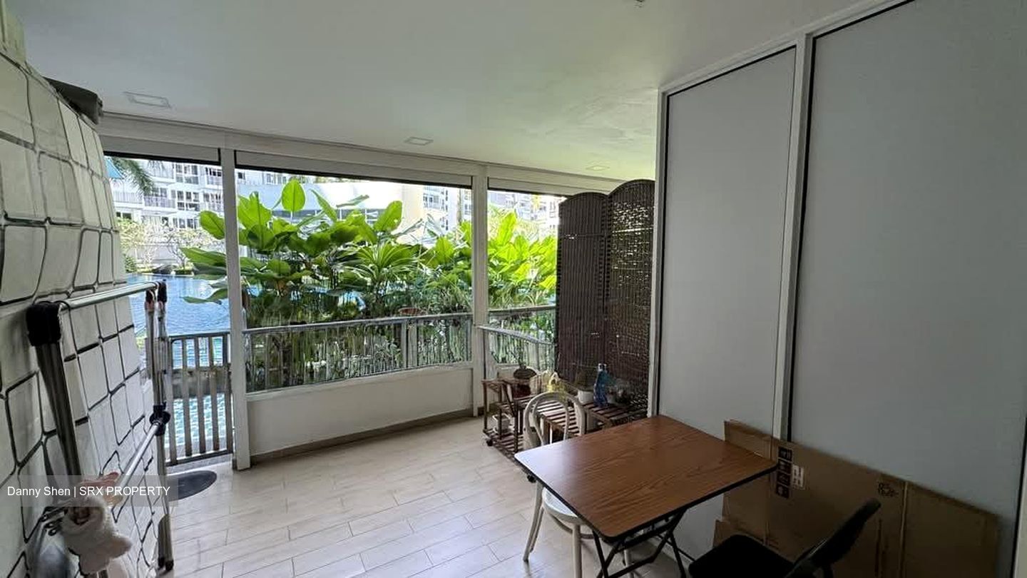 Forestville (D25), Condominium #577828101